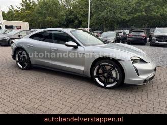 Porsche Taycan 4S 420KW 94KWH Panorama Bose picture 6