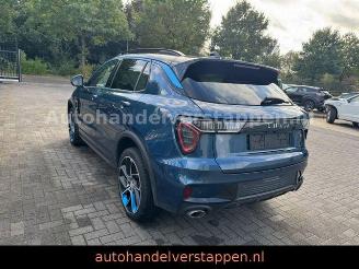 Lynk & Co 01 1.5 TD PHEV 192 kW Panorama LED picture 2