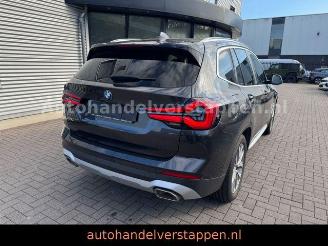 BMW X3 Sdrive 18d Automatik Leder Navi  LED picture 5
