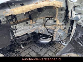 Mercedes E-klasse 200d AMG Lin Pano Burm Night-Pakt picture 14