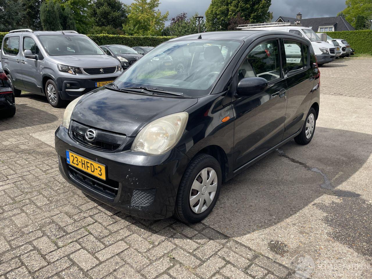 Daihatsu Cuore 