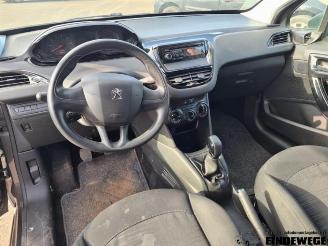 Peugeot 208 208 I (CA/CC/CK/CL), Hatchback, 2012 / 2019 1.0 Vti 12V PureTech picture 6