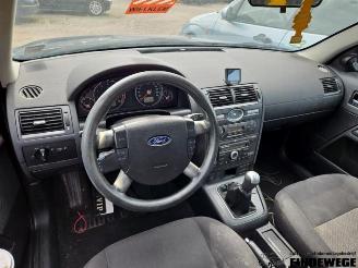 Ford Mondeo Mondeo III Wagon, Combi, 2000 / 2007 1.8 16V picture 7