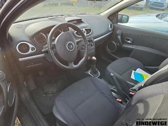 Renault Clio Clio III (BR/CR), Hatchback, 2005 / 2014 1.4 16V picture 7