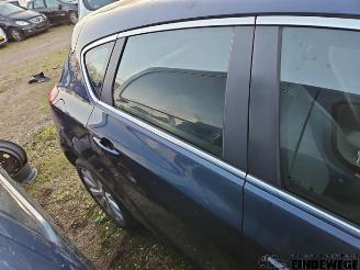 Opel Astra Astra J (PC6/PD6/PE6/PF6), Hatchback 5-drs, 2009 / 2015 1.4 Turbo 16V picture 17