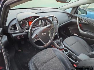 Opel Astra Astra J (PC6/PD6/PE6/PF6), Hatchback 5-drs, 2009 / 2015 1.4 Turbo 16V picture 5