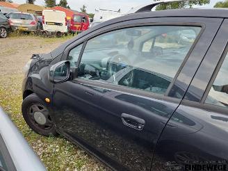 Chevrolet Spark Spark (M300), Hatchback, 2010 1.0 16V Bifuel picture 13