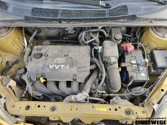 Toyota Yaris Yaris (P1), Hatchback, 1999 / 2005 1.3 16V VVT-i picture 8