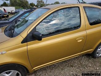 Toyota Yaris Yaris (P1), Hatchback, 1999 / 2005 1.3 16V VVT-i picture 9
