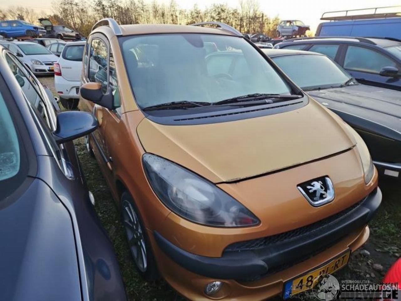 Peugeot 1007 1007 (KM), Hatchback 3-drs, 2004 / 2011 1.6 GTI,Gentry 16V