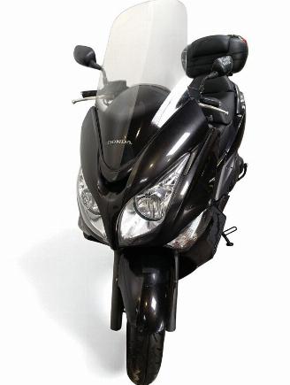 Honda  600 FJS picture 2