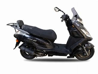 Kymco  DINK picture 4