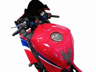 Honda CBR 600 RR picture 22