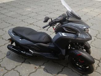 Yamaha  TRICITY picture 15