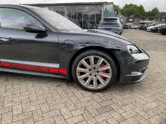 Porsche Taycan 4S Facelift *PANO - HEAD UP - KAM - BOSE* picture 8