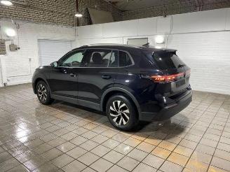 Volkswagen Tiguan 1.5 eTSI DSG Life KAM/NAVI picture 2