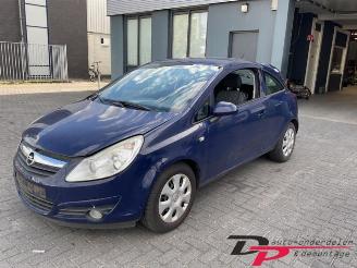 Coche siniestrado Opel Corsa Corsa D, Hatchback, 2006 / 2014 1.2 16V 2008/4