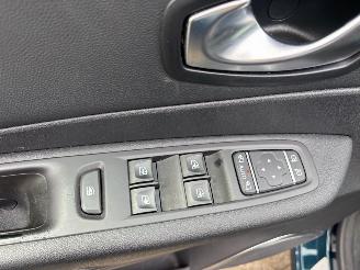 Renault Captur 0.9 TCe Bose picture 10