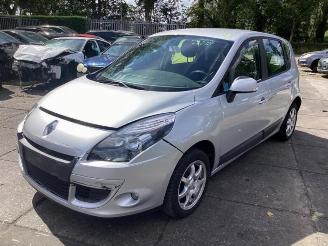 Renault Scenic Scenic III (JZ), MPV, 2009 / 2016 1.6 16V 2011/2