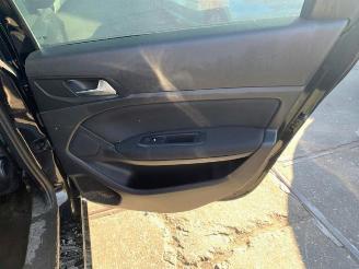 Peugeot 308 308 SW (L4/L9/LC/LJ/LR), Combi 5-drs, 2014 / 2021 1.6 BlueHDi 120 picture 15