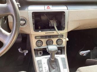 Volkswagen Passat Passat Variant (3C5), Combi, 2005 / 2010 2.0 FSI 16V picture 13
