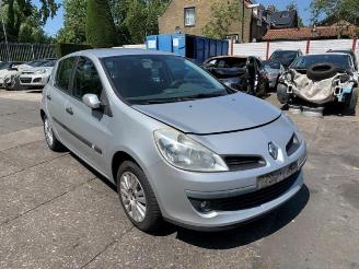 Renault Clio Clio III (BR/CR), Hatchback, 2005 / 2014 1.4 16V picture 1