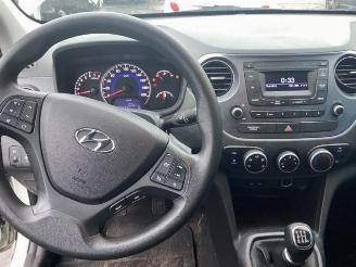 Hyundai I-10 i10 (B5), Hatchback, 2013 / 2019 1.0 12V picture 13