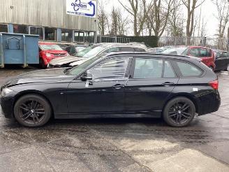 BMW 3-serie 3 serie Touring (F31), Combi, 2012 / 2019 318i 1.5 TwinPower Turbo 12V picture 2
