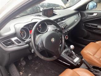 Alfa Romeo Giulietta Giulietta (940), Hatchback, 2010 / 2020 1.4 TB 16V MultiAir picture 11