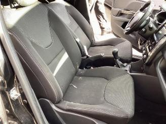 Renault Clio Clio IV (5R), Hatchback 5-drs, 2012 / 2021 1.5 Energy dCi 90 FAP picture 20