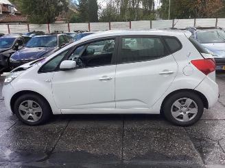 Kia Venga Venga, MPV, 2010 / 2019 1.4 CVVT 16V picture 9