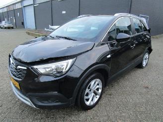 Voiture accidenté Opel Crossland 1.2 2019/6