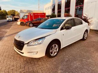 Peugeot 508 508 (8D), Sedan, 2010 / 2018 2.0 Hybrid4 16V picture 3