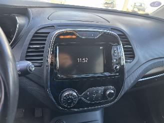 Renault Captur GEEN SCHADE, automaat hapert picture 14