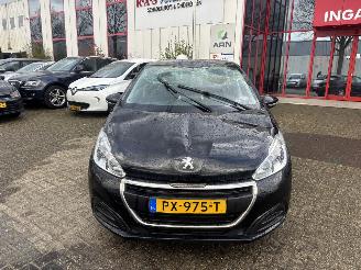 Sloopauto Peugeot 208 1.2 PURETECH ACTIVE 2017/10