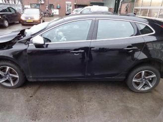 Volvo V-40 V40 (MV), Hatchback 5-drs, 2012 / 2019 2.0 D2 16V picture 6