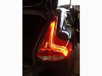 Volvo V-40 V40 (MV), Hatchback 5-drs, 2012 / 2019 2.0 D2 16V picture 12