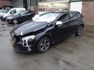 Volvo V-40 V40 (MV), Hatchback 5-drs, 2012 / 2019 2.0 D2 16V picture 2