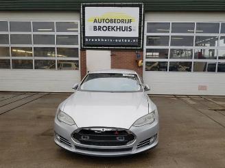 disassembly passenger cars Tesla Model S  2012/1