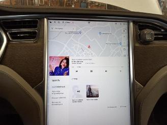 Tesla Model S  picture 15