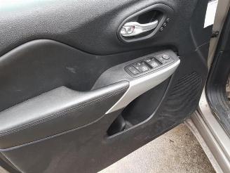 Jeep Cherokee Cherokee (KL), Terreinwagen, 2013 2.2 Multijet II 16V 4x4 picture 17