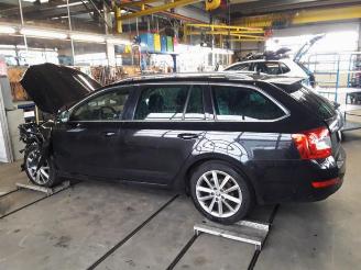 Skoda Octavia Octavia Combi (5EAC), Combi 5-drs, 2012 / 2020 1.6 TDI Greenline 16V picture 4