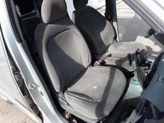 Toyota Yaris-verso Yaris Verso (P2), MPV, 1999 / 2005 1.5 16V picture 16