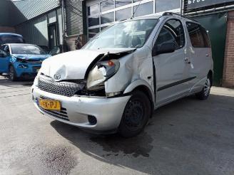 Toyota Yaris-verso Yaris Verso (P2), MPV, 1999 / 2005 1.5 16V picture 3