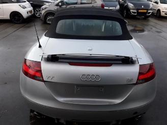 Audi TT TT Roadster (8J9), Cabrio, 2007 / 2014 3.2 V6 24V Quattro picture 4