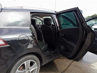 Renault Clio Clio IV Estate/Grandtour (7R), Combi 5-drs, 2012 / 2021 1.5 Energy dCi 90 FAP picture 18