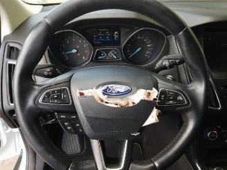 Ford Focus Focus 3 Wagon, Combi, 2010 / 2020 1.0 Ti-VCT EcoBoost 12V 125 picture 15