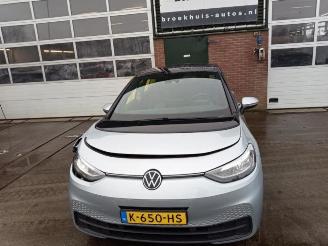 uszkodzony samochody osobowe Volkswagen ID.3 ID.3 (E11/E12), Hatchback 5-drs, 2019 First, Life, Pro 58 kWh 2020/12