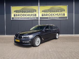 Voiture accidenté BMW 5-serie Touring 520d Executive 2018/3