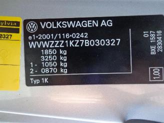 Volkswagen Golf  picture 8